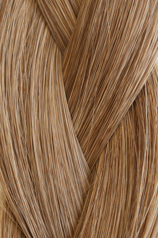 22" Keratin Bond Hair Extensions (25g Bundle) in Honeycomb