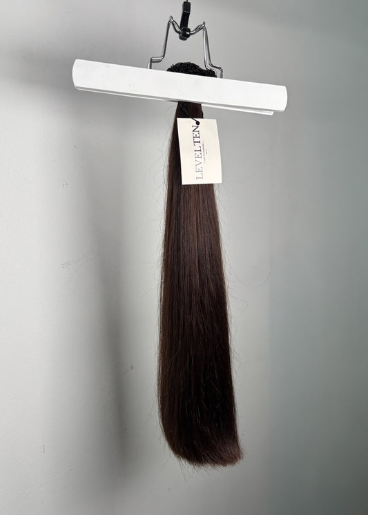 Straight Level 4 Brown Slavic Tail (201g / 20 inches)